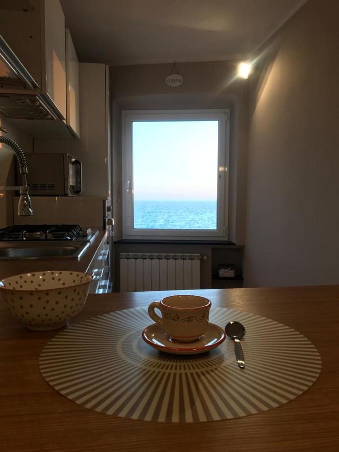 Apartment Casa Tabata Fronte Mare Genua